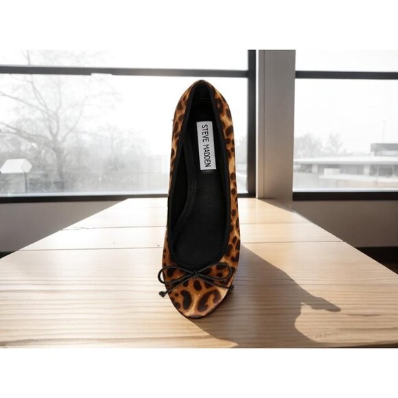 Steve Madden Cherish Women's Leopard Rubber Round Toe Slip On Shoes NIB - Picture 2 of 3